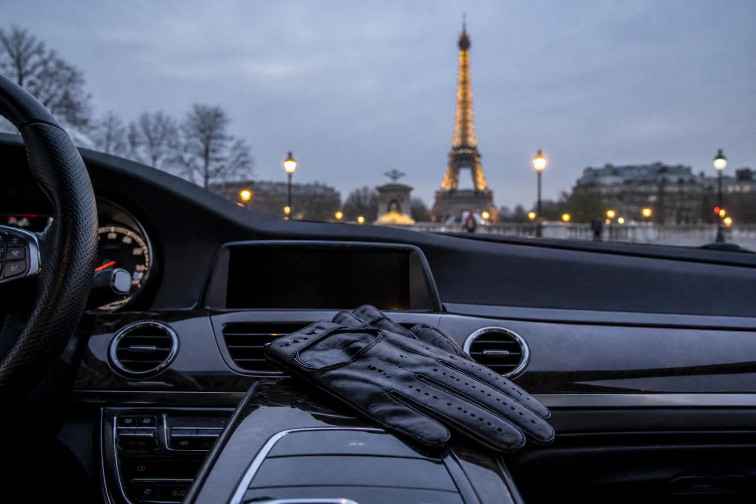 Chauffeur privé à Paris : checklist avant le jour J