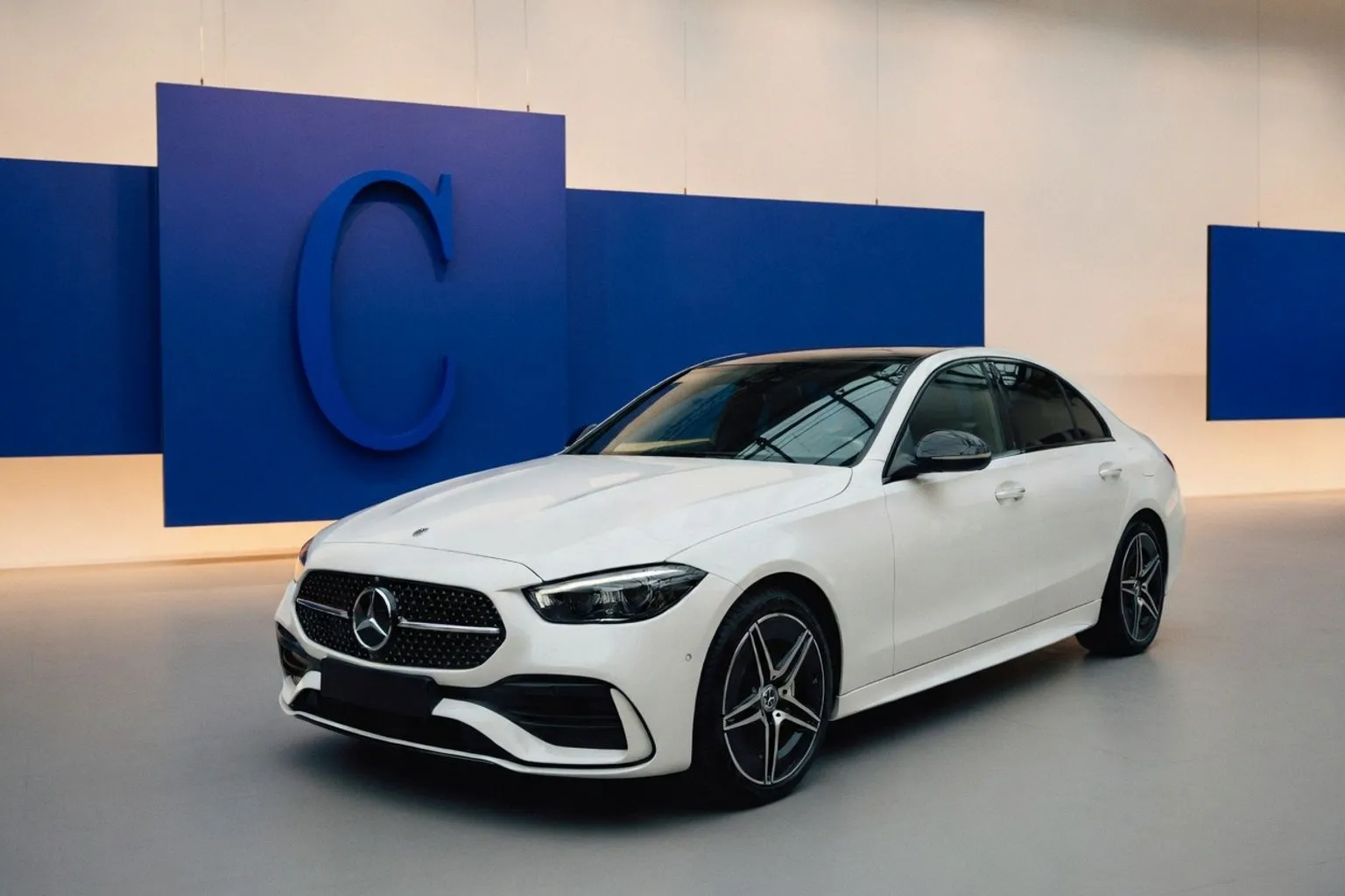 Mercedes Classe C 2026 : les enjeux stratégiques pour les flottes VTC parisiennes